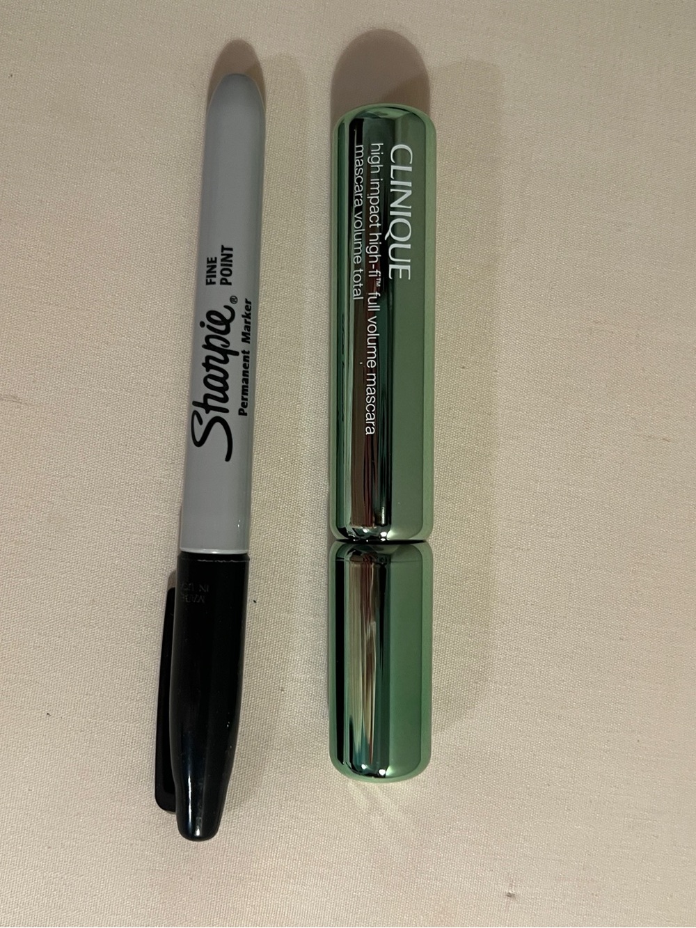 Clinique Full Size High-Impact Mascara - Picture 4 of 4